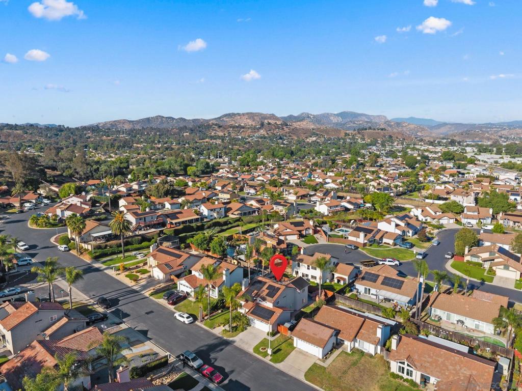 10253 Paseo Park