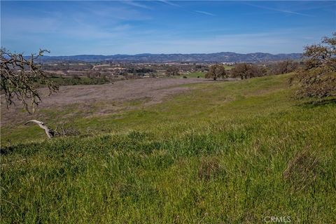 Tiny photo for 930 Windwood Road, Paso Robles, CA 93446 (MLS # NS25081081)