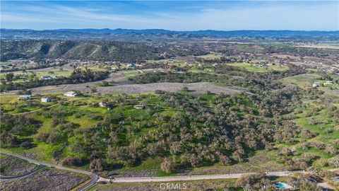 Tiny photo for 930 Windwood Road, Paso Robles, CA 93446 (MLS # NS25081081)
