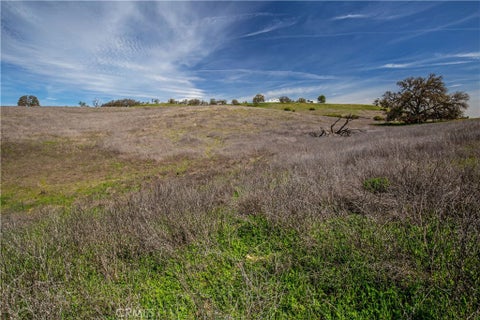 Tiny photo for 930 Windwood Road, Paso Robles, CA 93446 (MLS # NS25081081)