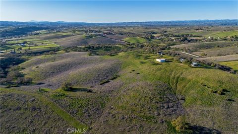 Tiny photo for 930 Windwood Road, Paso Robles, CA 93446 (MLS # NS25081081)
