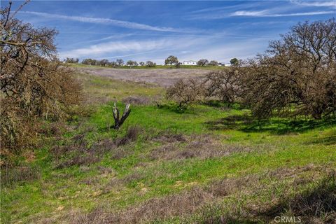 Tiny photo for 930 Windwood Road, Paso Robles, CA 93446 (MLS # NS25081081)