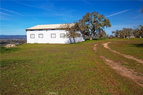 Tiny photo for 930 Windwood Road, Paso Robles, CA 93446 (MLS # NS25081081)