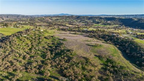 Tiny photo for 930 Windwood Road, Paso Robles, CA 93446 (MLS # NS25081081)