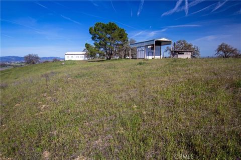 Tiny photo for 930 Windwood Road, Paso Robles, CA 93446 (MLS # NS25081081)