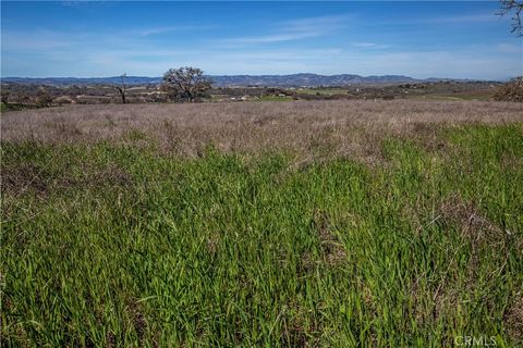 Tiny photo for 930 Windwood Road, Paso Robles, CA 93446 (MLS # NS25081081)