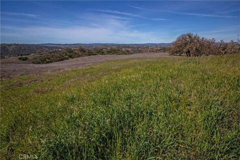 Tiny photo for 930 Windwood Road, Paso Robles, CA 93446 (MLS # NS25081081)