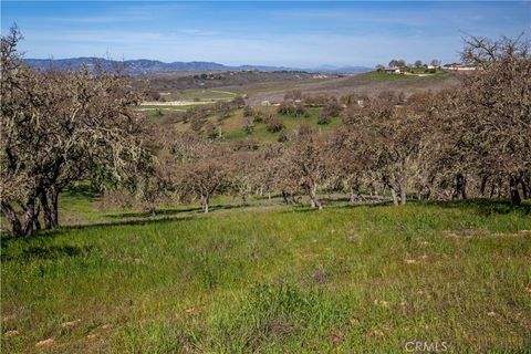 Tiny photo for 930 Windwood Road, Paso Robles, CA 93446 (MLS # NS25081081)