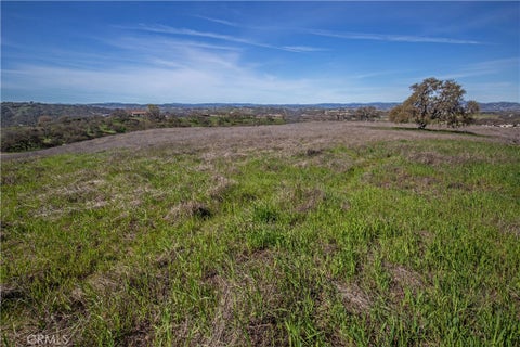 Tiny photo for 930 Windwood Road, Paso Robles, CA 93446 (MLS # NS25081081)