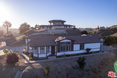 Photo of 44310 Via Barranca #2, Temecula, CA 92590 (MLS # 26750579)