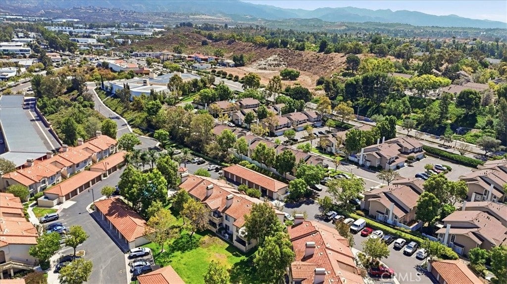 26342 Forest Ridge