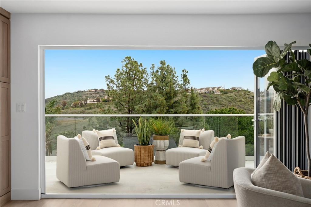 12402 Vista Panorama