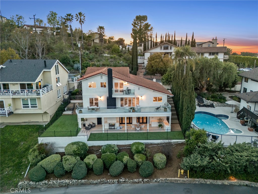 12402 Vista Panorama