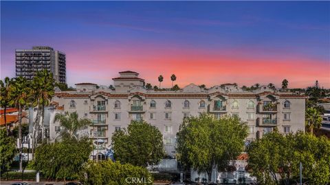 Photo of 7018 404 Rita Ave, Huntington Park, CA 90255 (MLS # DW25278501)