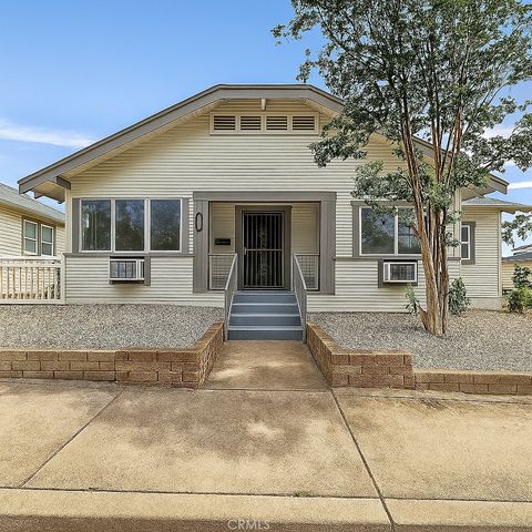 Photo of 401 W Graham Ave, Lake Elsinore, CA 92530 (MLS # TR25275541)
