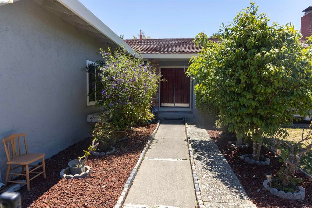 767 Marlesta Rd