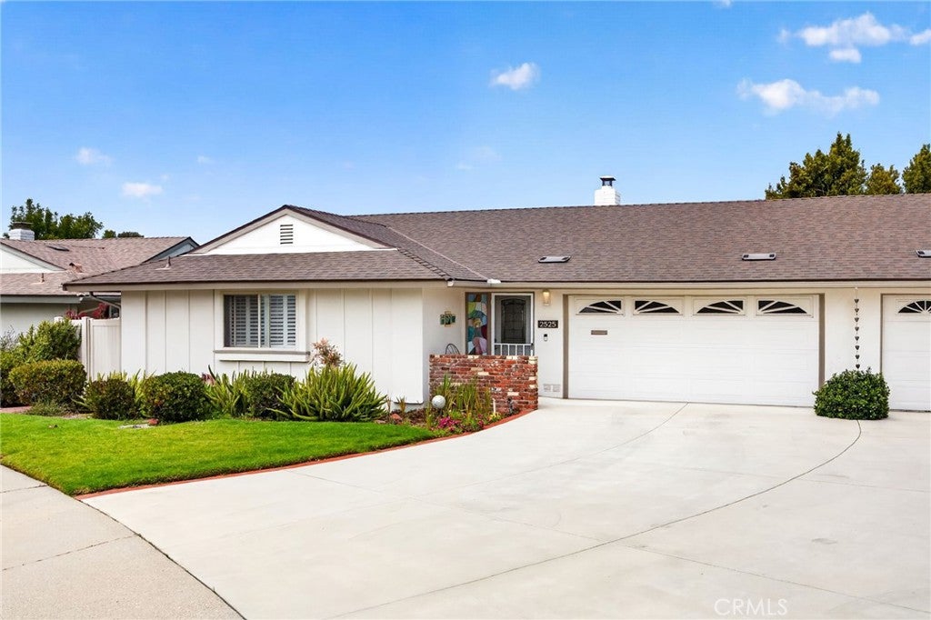 2525 Neptune Place
