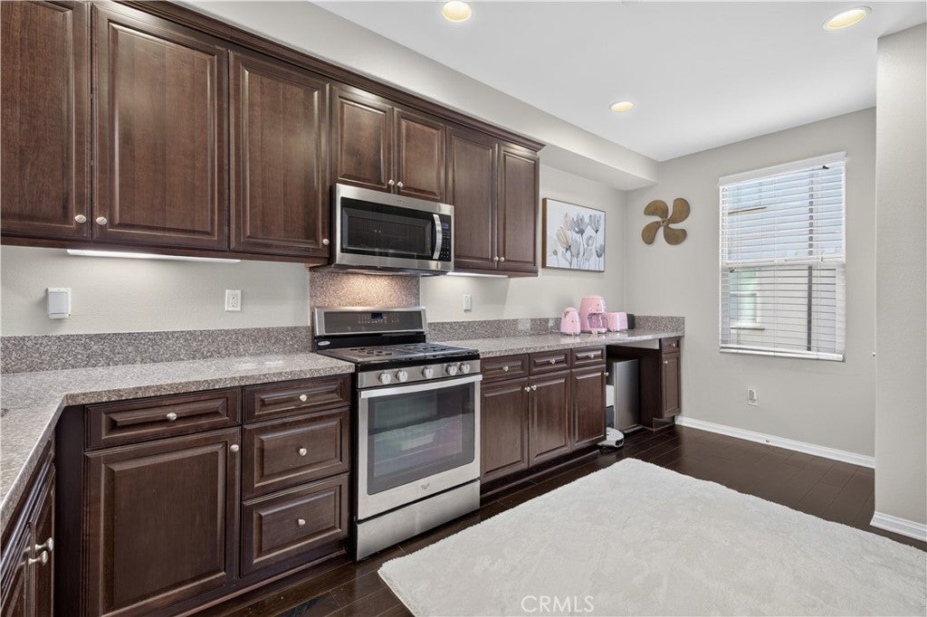207 Native, Irvine CA 92618 - Photo 18