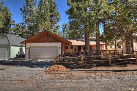 Photo of 1064 Pine Ln, Big Bear, CA 92314 (MLS # SW25241080)