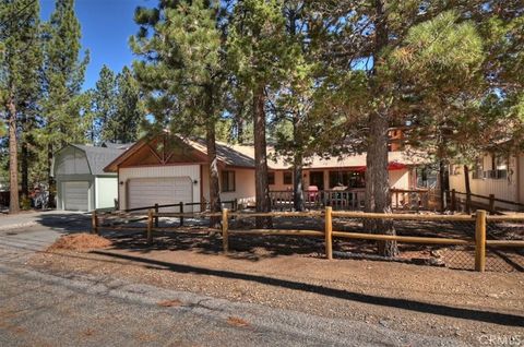 Photo of 1064 Pine Ln, Big Bear, CA 92314 (MLS # SW25241080)
