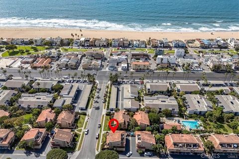 Photo of 16933 Bluewater Ln #51, Huntington Beach, CA 92649 (MLS # OC26073003)