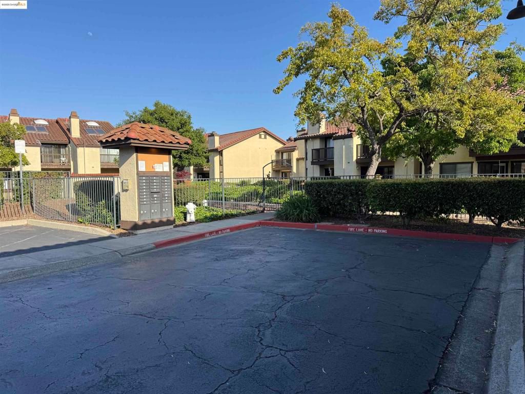 listing image 130727531545633057328