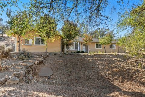 43468 Crystal Cave Coarsegold CA 93614
