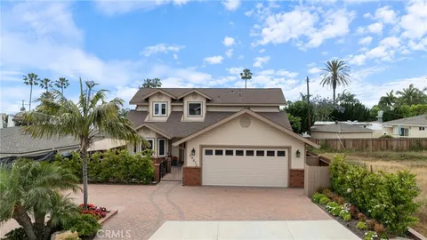 MLS: OC26088484