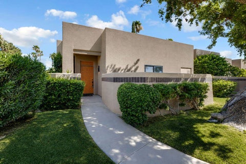 Photo of 28631 E Portales Drive, Cathedral City, CA 92234 (MLS # 219149549DA)