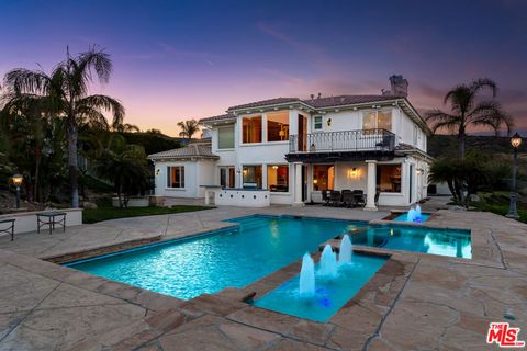 Photo of 7416 Wiscasset Drive, West Hills, CA 91304 (MLS # 26637129)