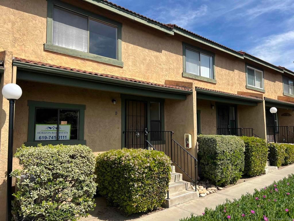 Photo of 10814 Riderwood Terrace Ter #D, Santee, CA 92071 (MLS # 260006156SD)