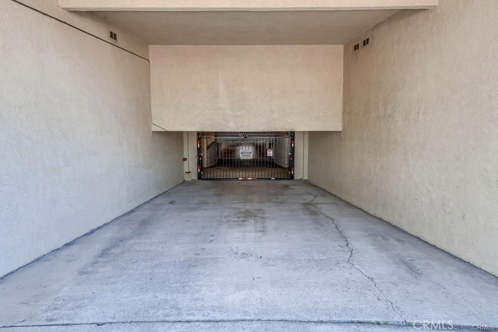 Signal Hill (SH) - Residential