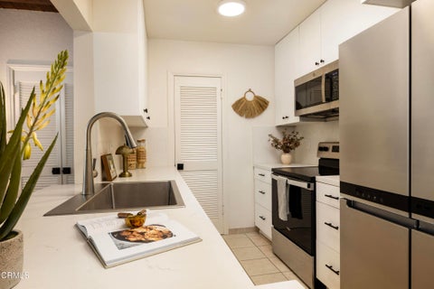 Tiny photo for 125 Bath Street #B2, Santa Barbara, CA 93101 (MLS # V1-35988)