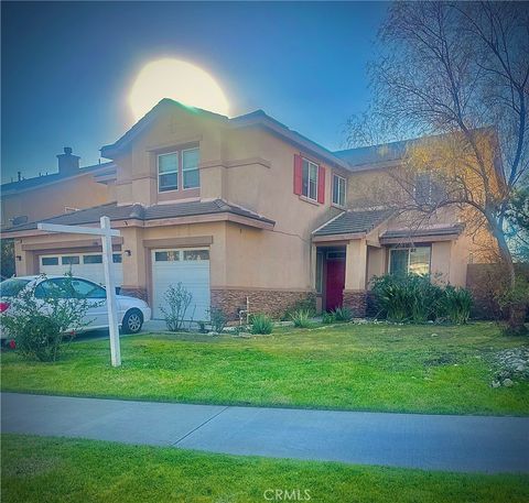 Photo of 7526 Purple Sage Pl, Fontana, CA 92336 (MLS # CV26013146)