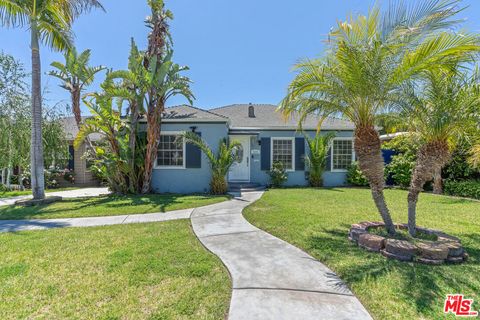Photo of 3331 Castera Avenue, Glendale, CA 91208 (MLS # 25543123)