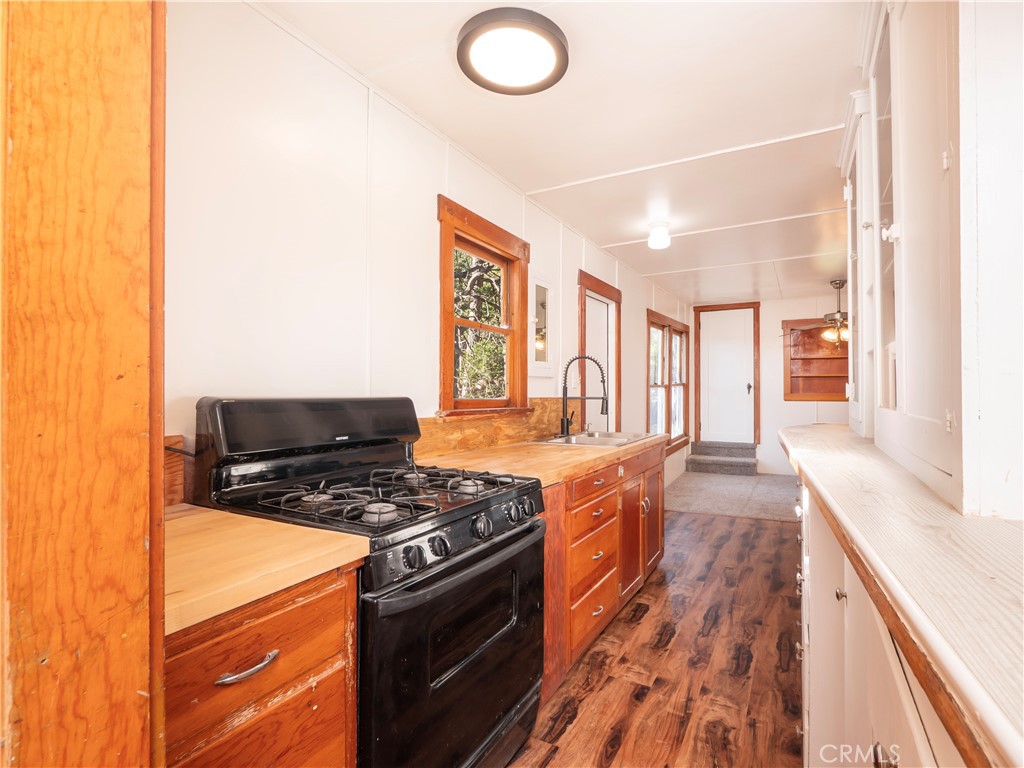 Twin Peaks (TWIN) - Residential