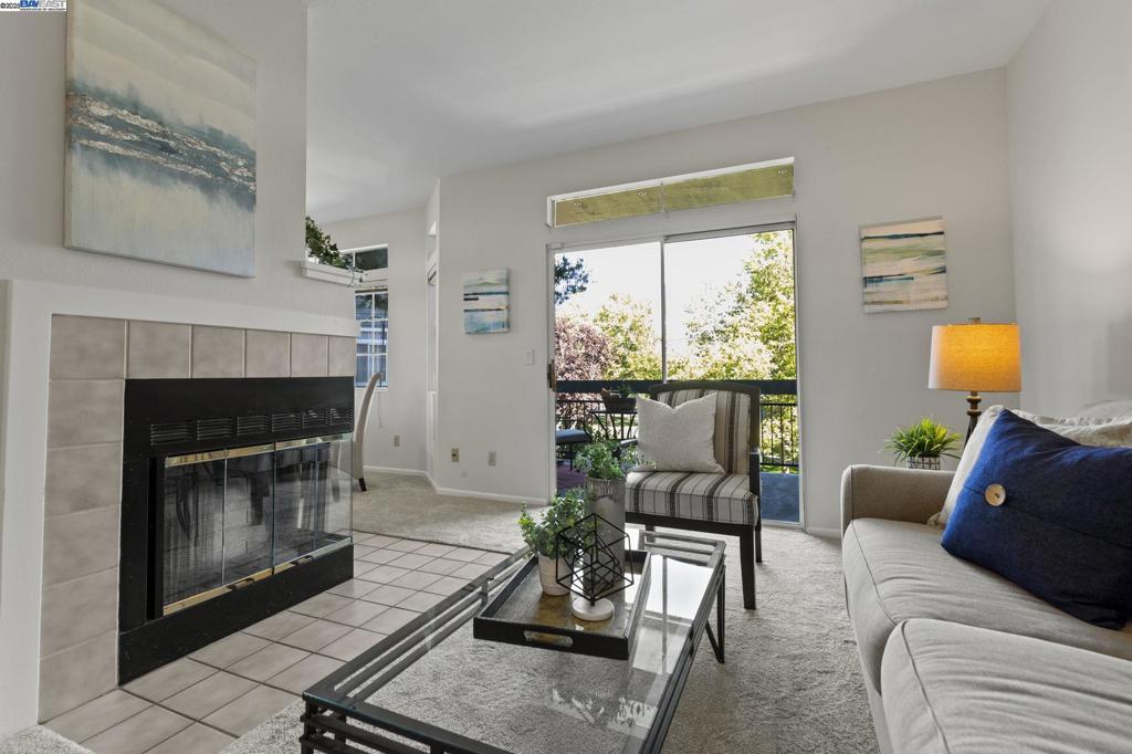 CANYON MEADOWS - Residential