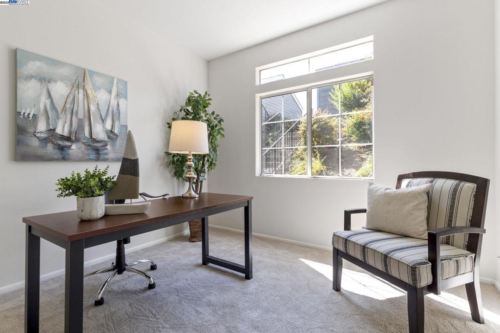 CANYON MEADOWS - Residential