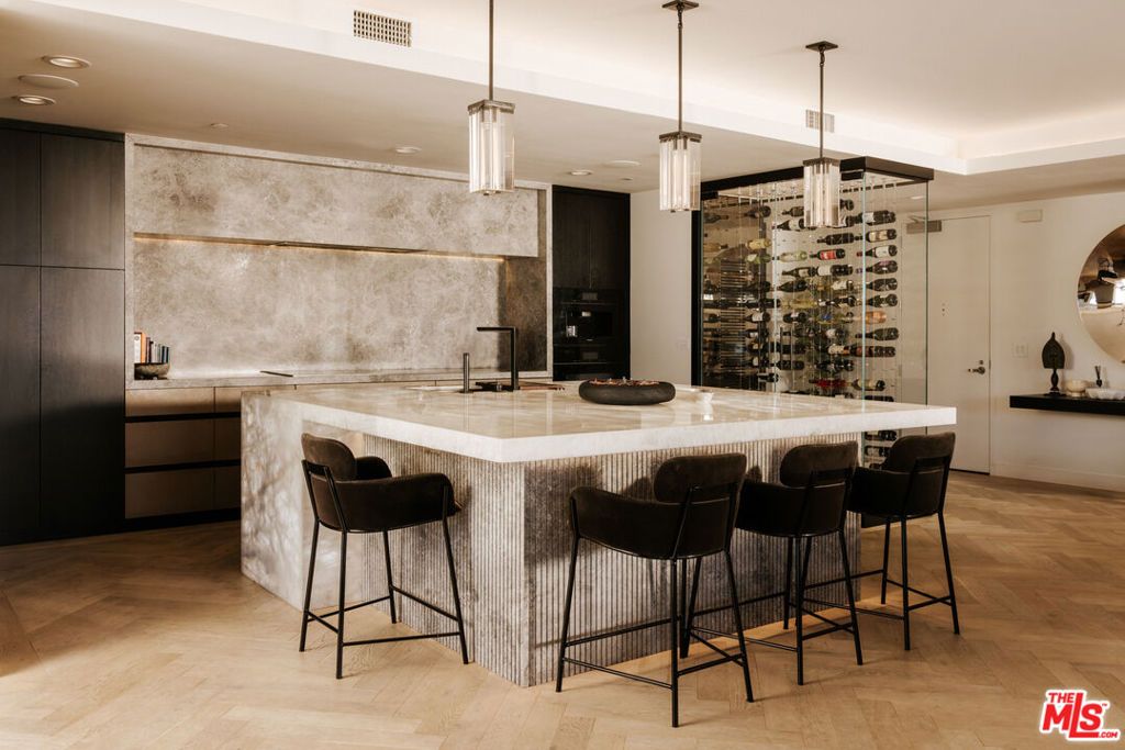 Photo of 6250 Hollywood Boulevard #14A, Los Angeles, CA 90028 (MLS # 26653125)