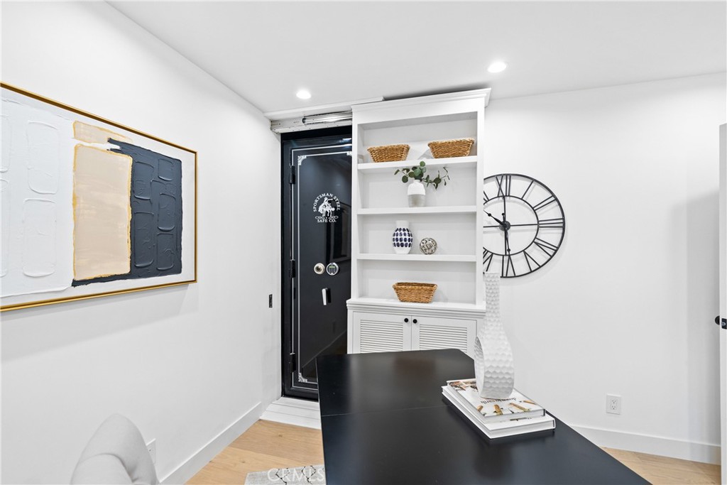 Seagate (SEAG) - Residential