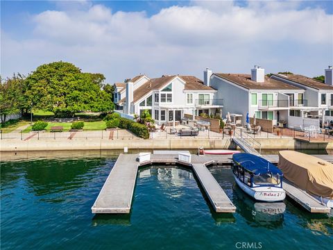 Photo of 16214 Bimini Lane Ln, Huntington Beach, CA 92649 (MLS # NP25248474)