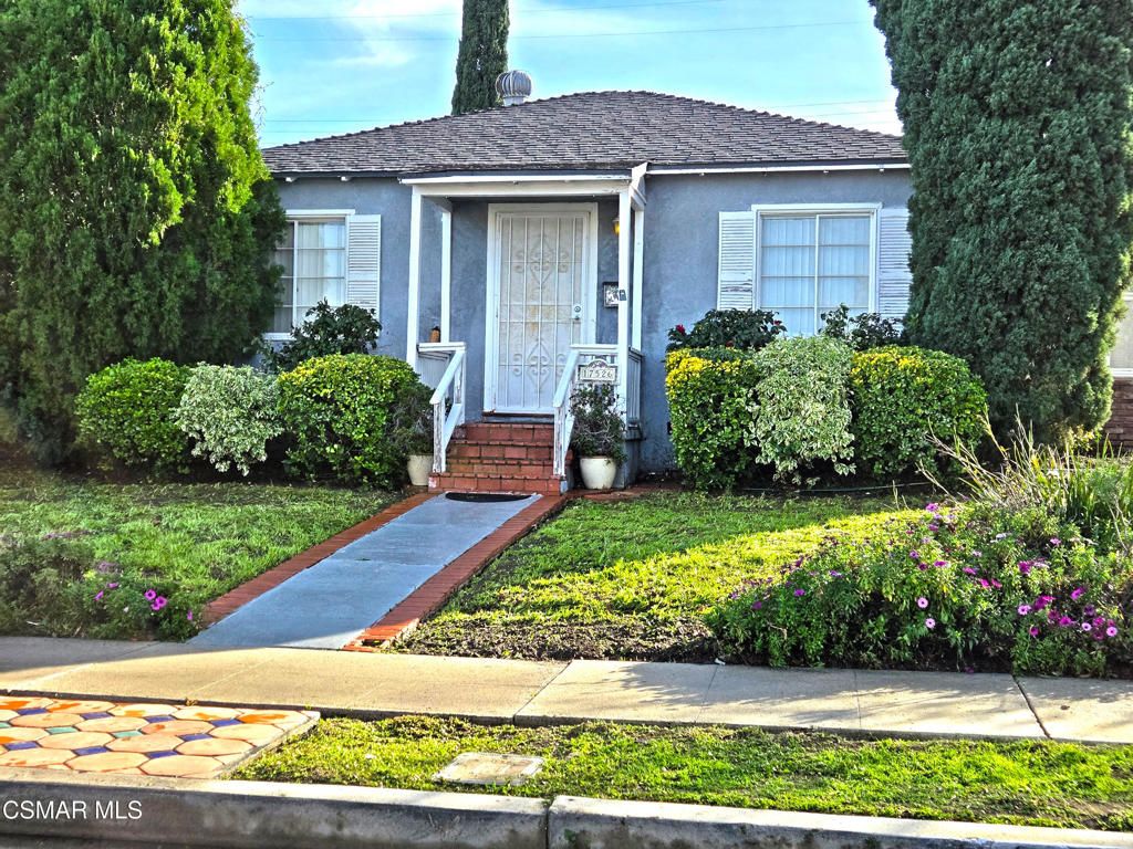 Photo of 17526 Miranda Street, Encino, CA 91316 (MLS # 226000506)
