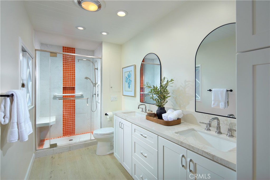 Corona del Mar South of PCH (CDMS) - Residential