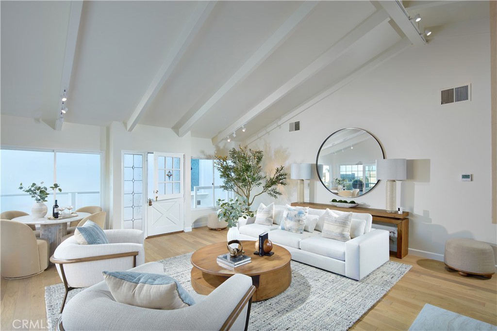Corona del Mar South of PCH (CDMS) - Residential