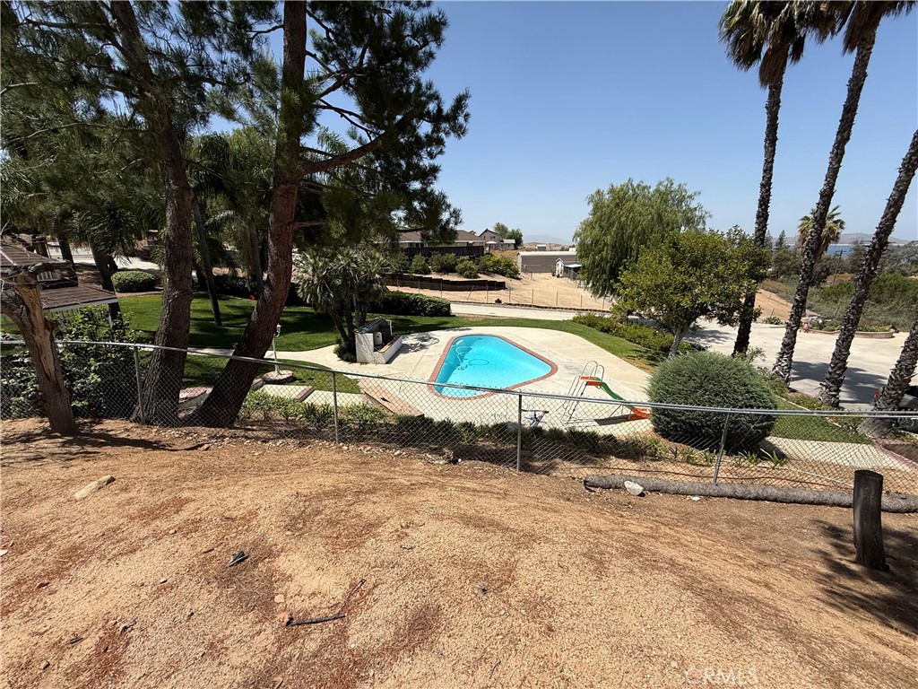 Perris, California, 92570, United States, 5 Bedrooms Bedrooms, ,4 BathroomsBathrooms,Residential,Active,2038157