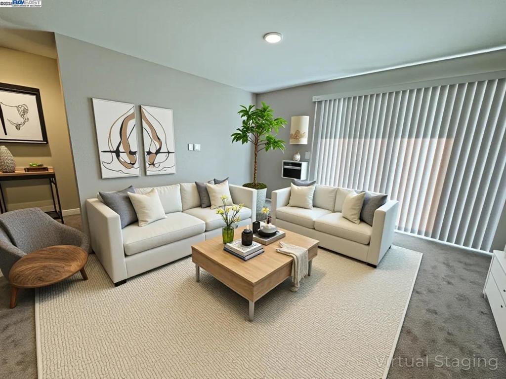 1087 Murrieta Blvd