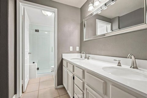 Tiny photo for 40094 Palma Vista ST, Murrieta, CA 92562 (MLS # CV26193410)