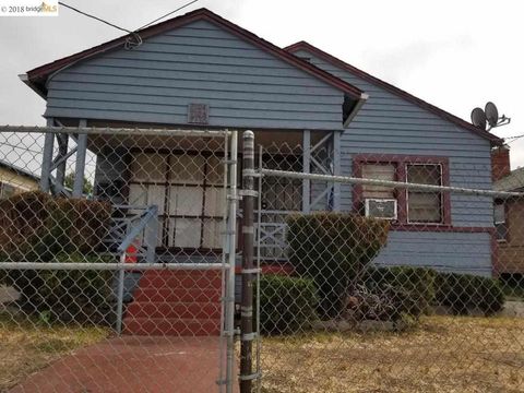 Photo of 7106 Lockwood St, Oakland, CA 94621 (MLS # 40833196)