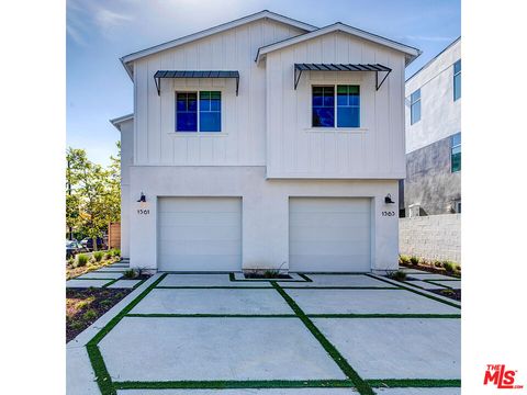 Photo of 1561 S Carmelina Avenue, Los Angeles, CA 90025 (MLS # 25622679)