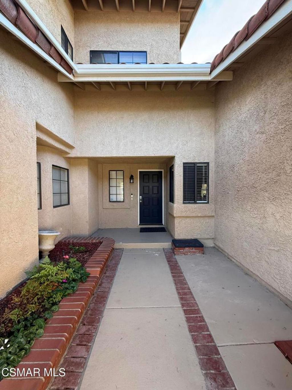 Photo of 13761 Donnybrook Lane, Moorpark, CA 93021 (MLS # 226000871)